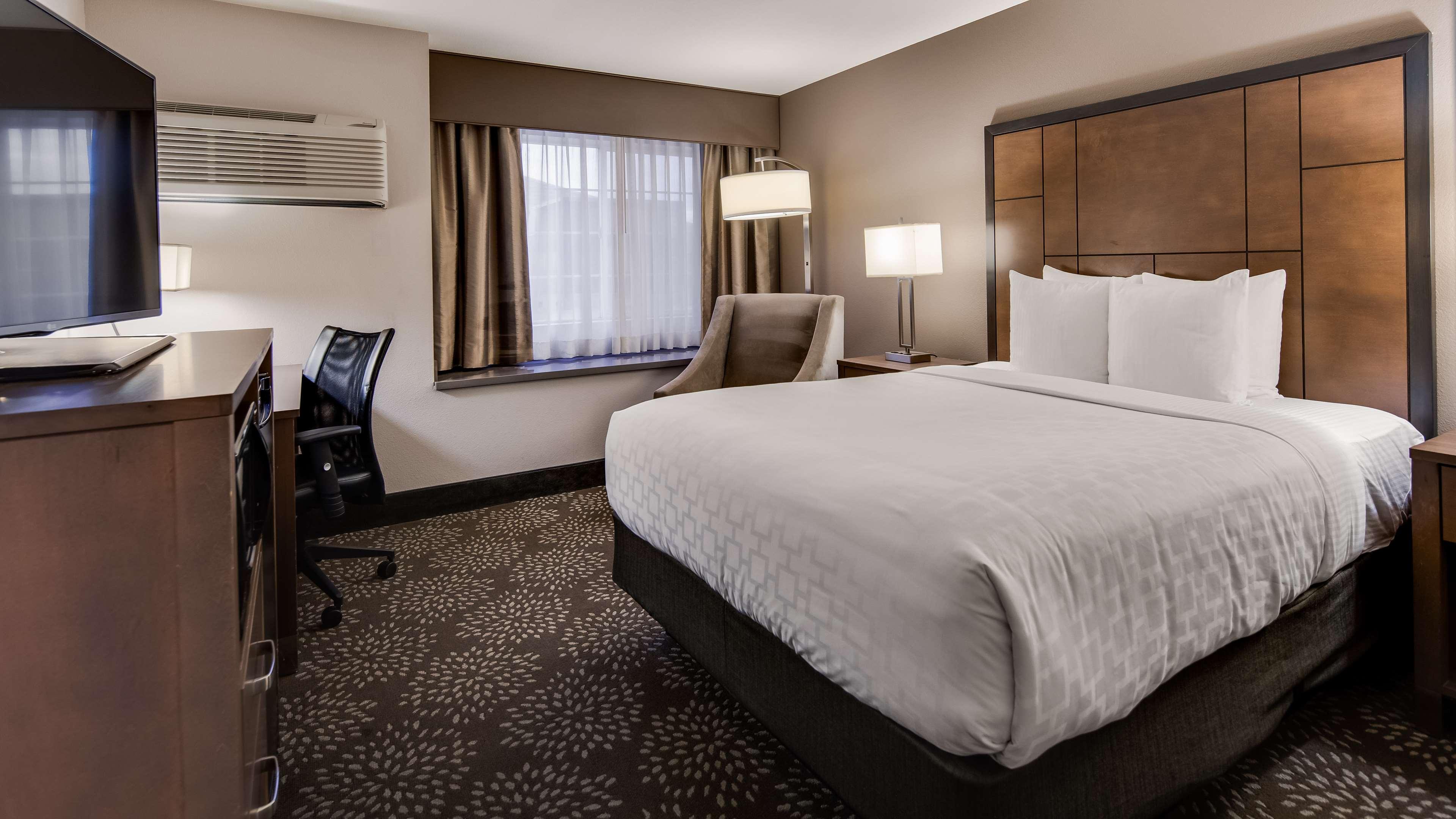 Best Western Plus Spokane North Exterior photo